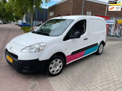 Peugeot Partner 120 1.6 e-HDI / Airco / 3Zits / 2014 / Euro5 / Airbag / Elek Ramen / Elek Spiegels / Stuurbekrachtiging /