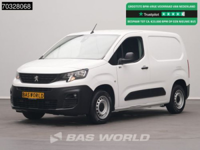 Peugeot Partner 110pk Benzine L1H1 Trekhaak Navi Airco Cruise Parkeersensoren Euro6 L1 Kompakt Airco Trekhaak Cruise control