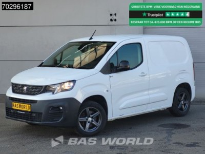 Peugeot Partner 130pk Benzine Emissievrij L1H1 Navi Airco Cruise Parkeersensoren Euro6 L1 Kompakt Airco Trekhaak Cruise control