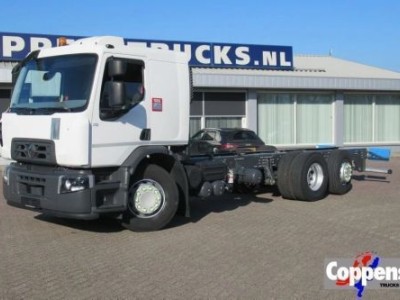 Renault  D 320 6x2 chassis