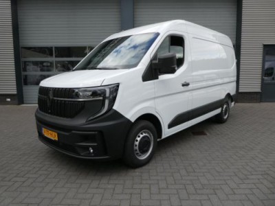 Renault MASTER T35 2.0 dCi 150 L2H2 Advance airco navigatie pdc camera