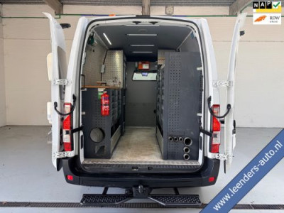 Renault Master Servicewagen T35 2.3 dCi 145pk euro6 L2H2 BOTT Inrichting, Victron omvormer, Standkachel, Trekhaak, RIJKLAARPRIJS!