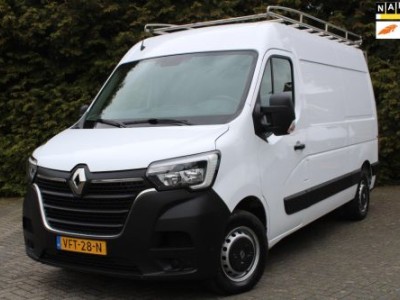 Renault Master T35 2.3 dCi 135 L2H2 136PK | Airco | PDC V+A | Imperiaal | Trekhaak | Achteruitrijcamera | Inrichting|CruiseControl