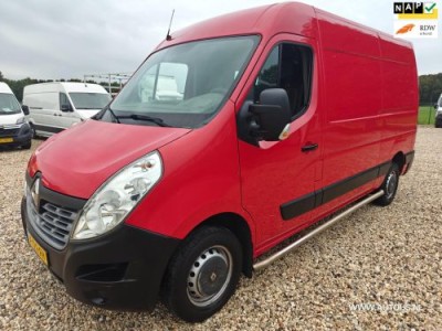 Renault Master T35 2.3 dCi L2H2 , Euro 6 , 130 PK , lage km , nette bus