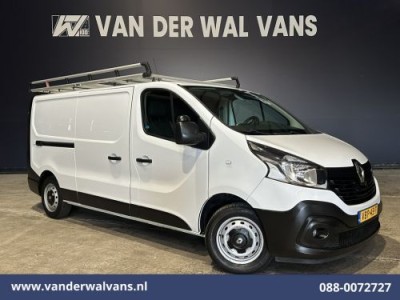 Renault Trafic 1.6 dCi 126pk L2H1 Euro6 Airco | Imperiaal | Camera | Navigatie | Cruisecontrol | Trekhaak Parkeersensoren, Bijrijdersbank