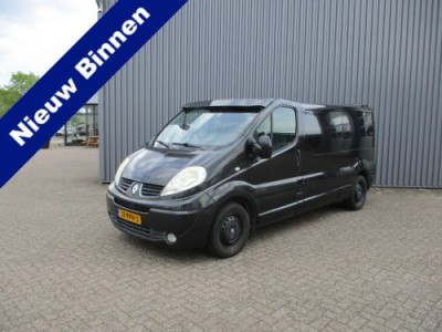 Renault Trafic 2.5 dCi 145 PK L2 Airco Trekhaak