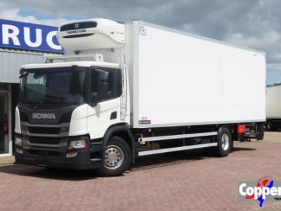 Scania P320 Koel/Vries Bakwagen + Dhollandia 2000KG
