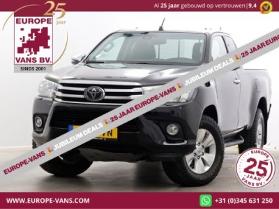Toyota HiLux 2.4 D-4D-F 150pk E6 4X4 4WD Xtra Cab Professional Trekhaak 3500kg 01-2019