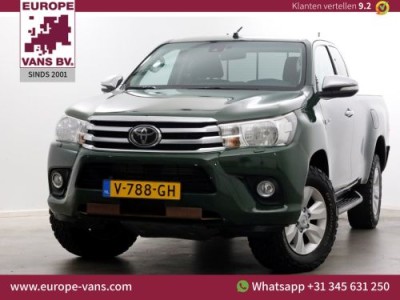 Toyota HiLux 2.4 D-4D-F 150pk E6 4x4 4WD Xtra Cab Professional Trekhaak 3500kg 06-2017