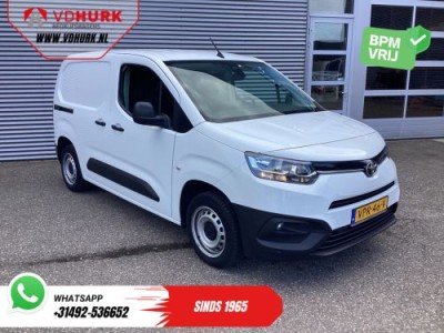 Toyota PROACE CITY 1.5 D-4D BPM VRIJ! NL Auto/ Carplay/ Camera/ Cruise/ PDC/ Airco/ Trekhaak