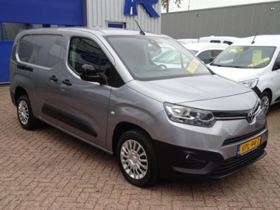 Toyota PROACE CITY 1.5 D-4D Navigator Long 130 PK NAVI CRUISE PDC