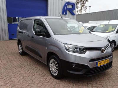 Toyota PROACE CITY 1.5 D-4D Navigator Long 130 PK NAVI CRUISE PDC