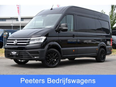 Volkswagen Crafter 35 2.0 TDI L3H3 Black Edition Camera, Adaptieve Cruise, Carplay, LED, Trekhaak, Voorruitverwarming, Sensoren, 177pk, Automaat, Uniek!