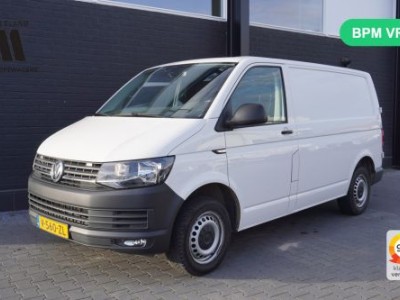 Volkswagen Transporter 2.0 TDI 150PK DSG Automaat EURO 6 - Airco - Trekhaak - PDC - â¬ 10.900,-  Excl.