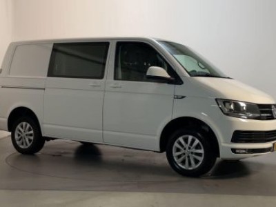 Volkswagen Transporter 2.0 TDI 150pk 3-zits DSG L1H1 Highline Camera Navigatie DAB+ Cruise Control