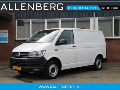 Volkswagen Transporter 2.0 TDI L1H1 Comfort 150PK Automaat / Cruise / App connect / Navi / 3 zits