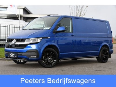 Volkswagen Transporter 2.0 TDI L2H1 Bulli Edition Adaptieve Cruise, Camera, Carplay, LED, Stoelverwarming, Trekhaak, Multimedia, 150pk, Automaat, Standkachel, Uniek!